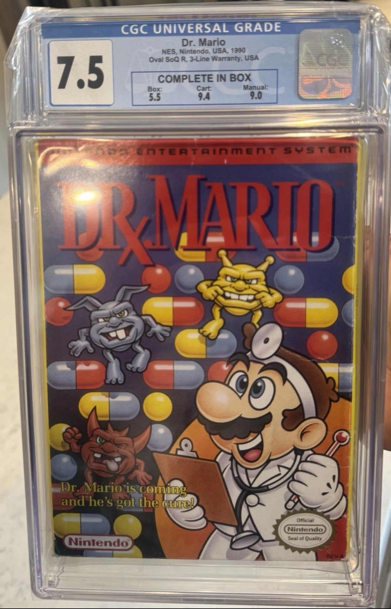 Dr. Mario (Nintendo NES, 1990) CGC 7.5 (cartridge 9.4, Box 5.5, Manual 9.0)