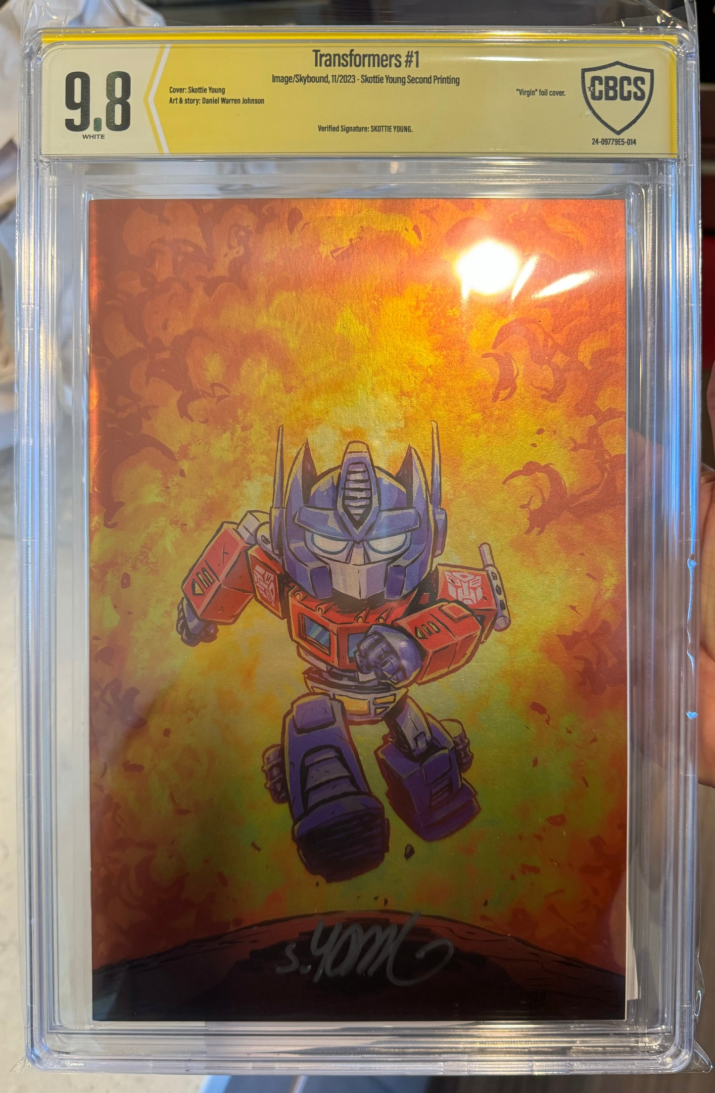 Transformers #1 CBCS 9.8 Signed by Skottie Young (Image/Skybound) 2nd Printing/Foil Virgin Variant