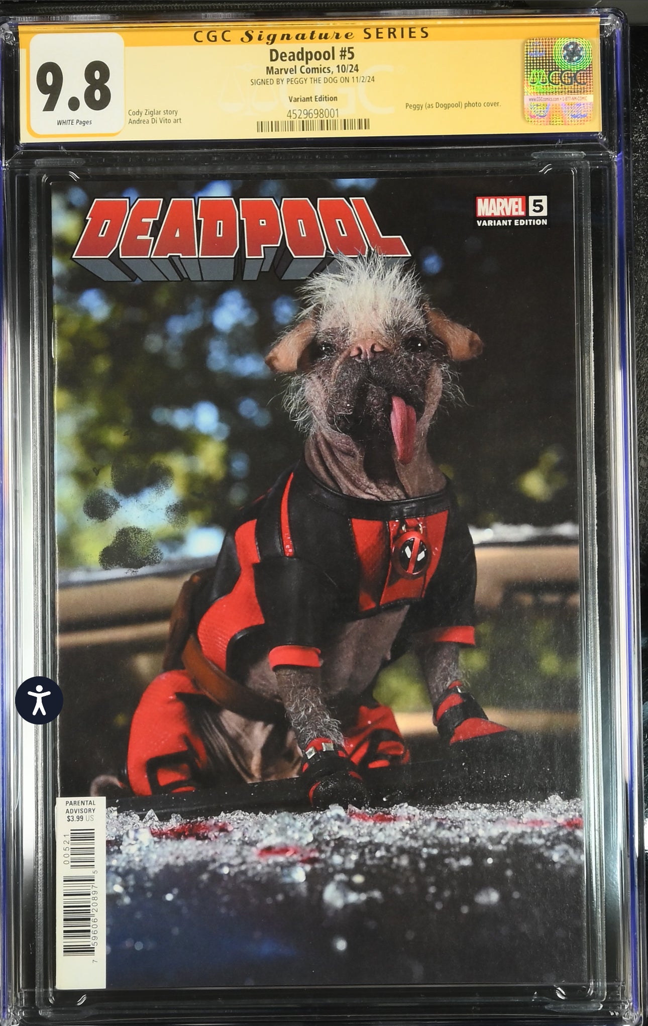 Deadpool #5 CGC SS 9.8 (Marvel, 2024) Dogpool Photo Variant Signed by Peggy The Dog Pawprint