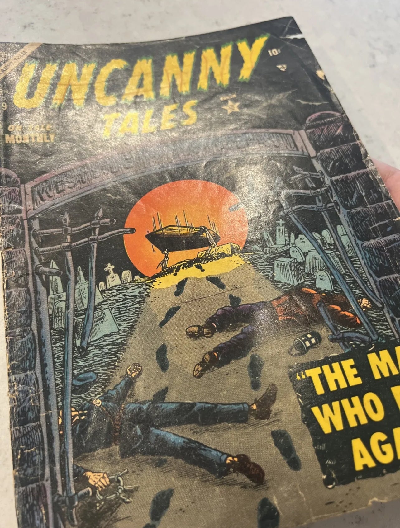 Uncanny Tales #19 (Marvel/Atlas 1954, Stan Lee Editor!) Pre Code Horror
