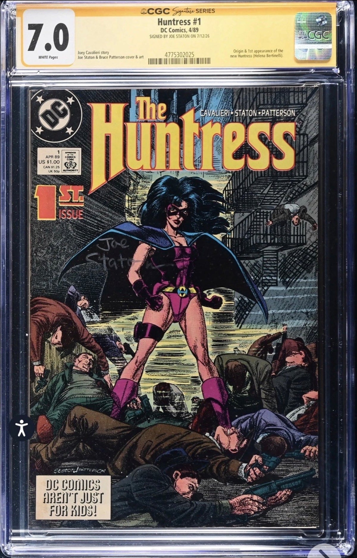 The Huntress #1 CGC SS 7.0 Signed By Joe Stanton (DC, 1989) 1st App New Huntress