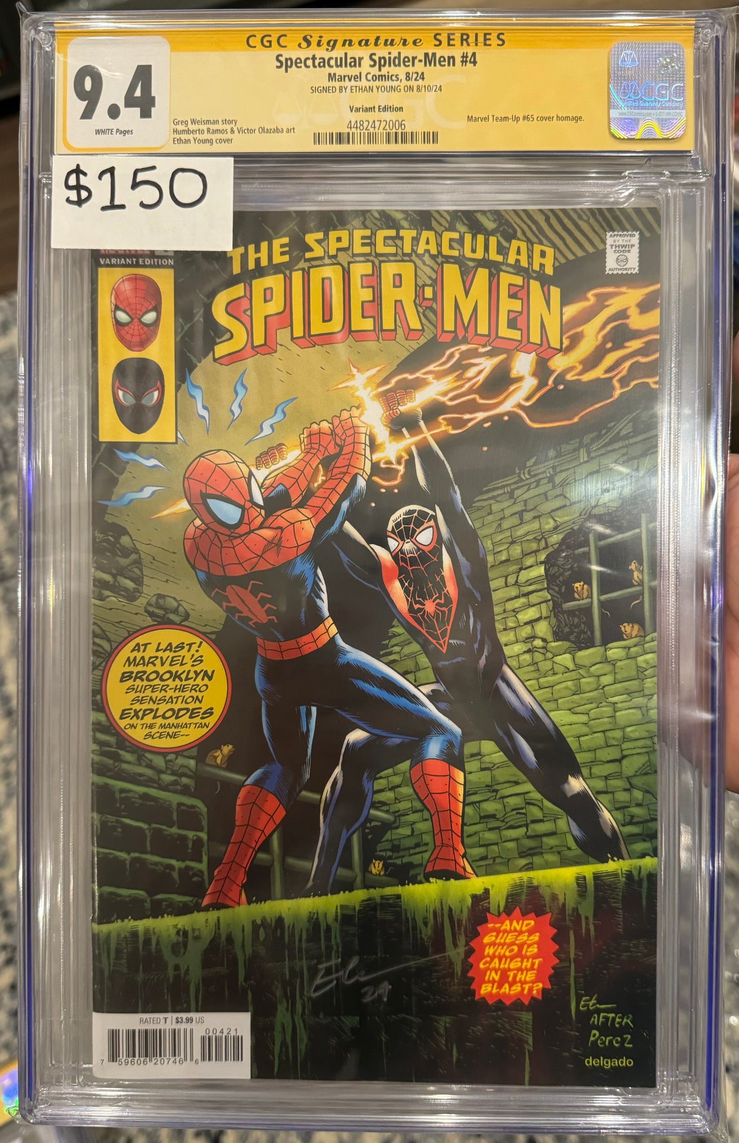 Spectacular Spider-Men #4 CGC SS 9.4 (Marvel, 2024) signed by Cover Artist, Ethan Young