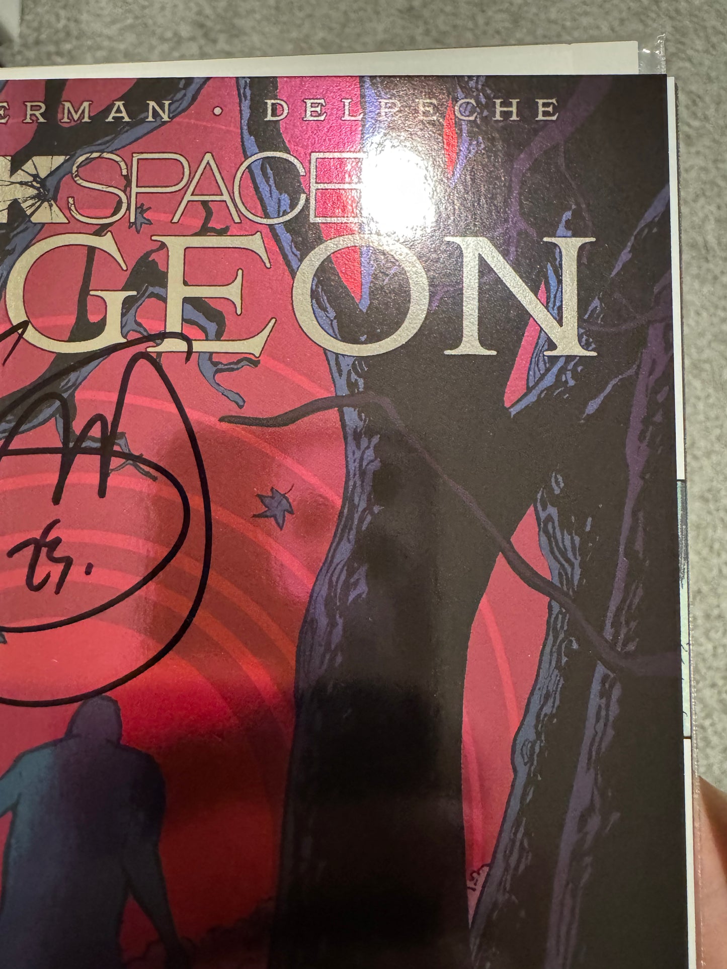 Dark Spaces: Dungeon #1 (NYCC IDW Booth Exclusive) signed by Scott Snyder